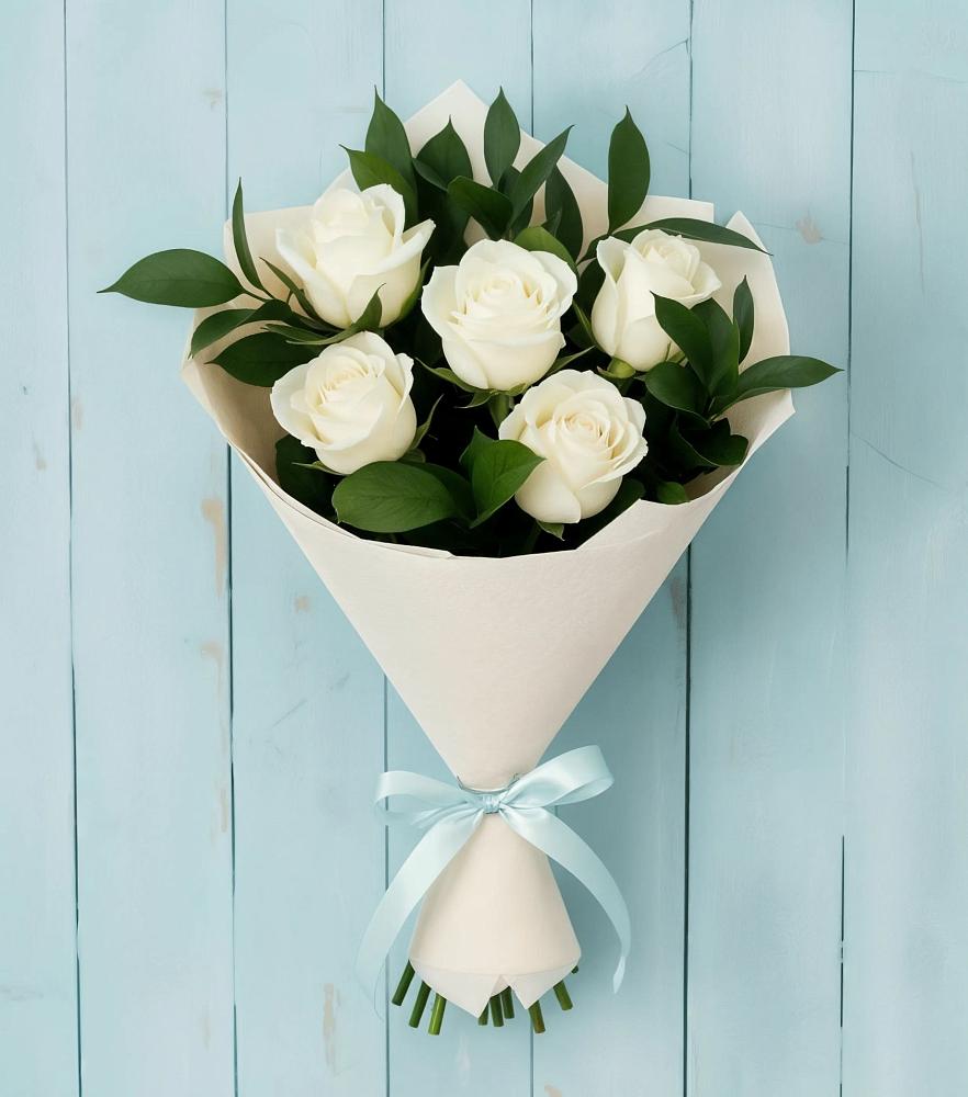 Букет цветов из: Розы в Тихвине