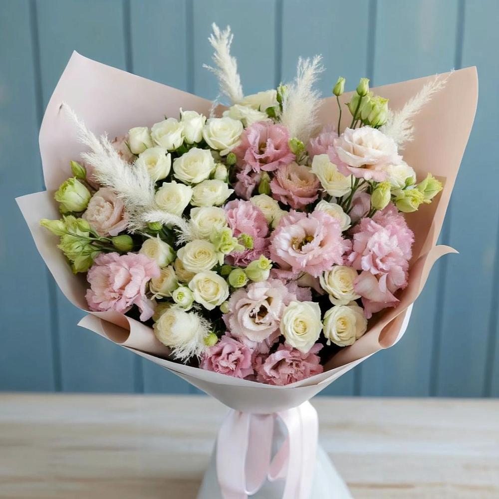 Букет цветов из: Альстромерии и Розы в Тихвине