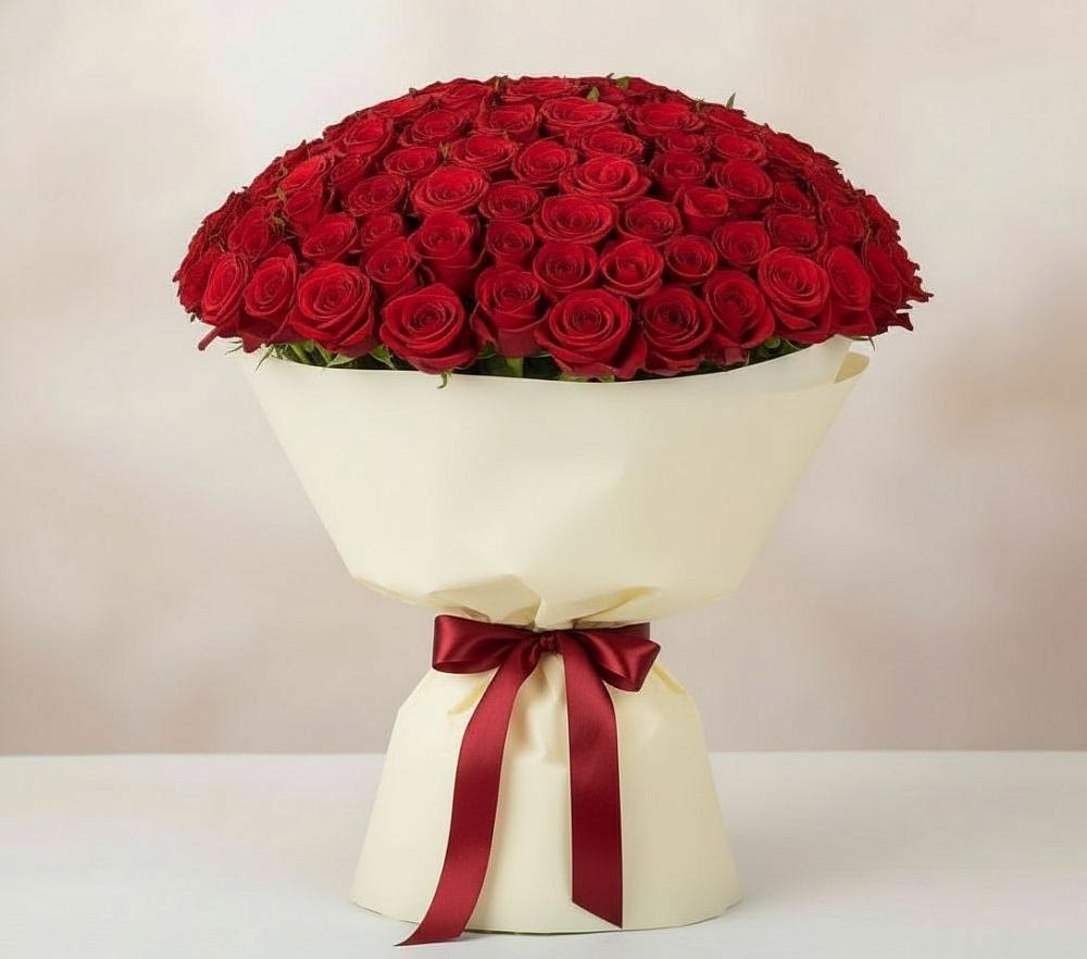 Букет 101 Красная роза Милано в Тихвине