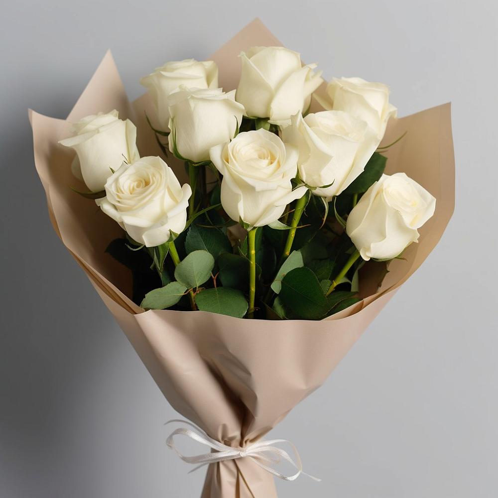 Букет 9 Белых роз Эдлесс Лав в Тихвине