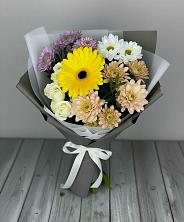 Букет цветов из:  Розы, Герберы и Хризантемы в Тихвине