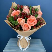 Букет цветов из:  Розы и Альстромерии #REPLACE_PRED# Тихвине