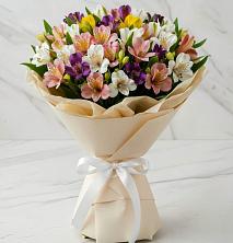 Букет цветов из:  Альстромерии в Тихвине