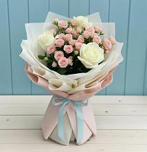 Букет цветов из:  Розы в Тихвине