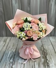Букет цветов из:  Гвоздики, Розы и Хризантемы в Тихвине