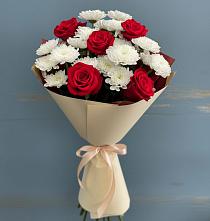 Букет цветов из:  Розы и Хризантемы в Тихвине