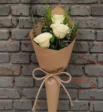 Букет цветов из:  Розы в Тихвине