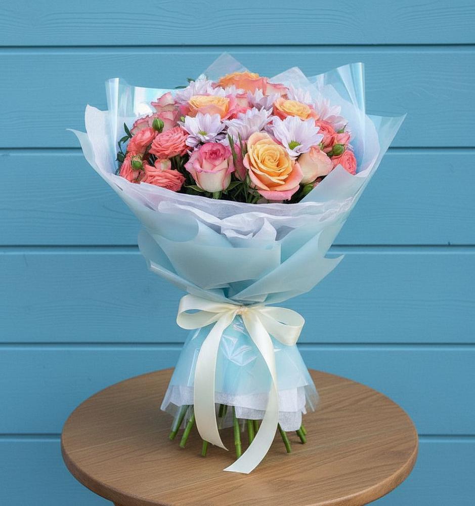 Букет цветов из: Хризантемы и Розы в Тихвине