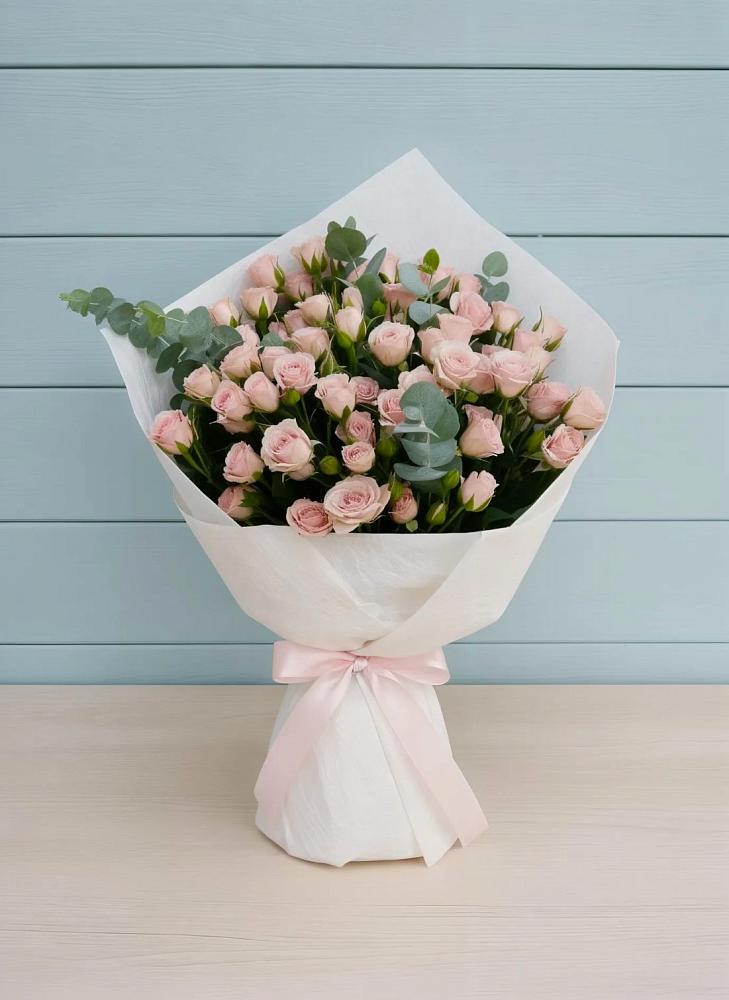 Букет цветов из: Розы в Тихвине